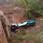 छत्तीसगढमा प्रहरी सवार बसमा नक्सली हमला, ५ को मृत्यु, १४ घाइते