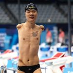 दुवै हात गुमाएका चिनियाँ पौडीवाजको टोकियो ओलम्पिकमा वर्चश्व