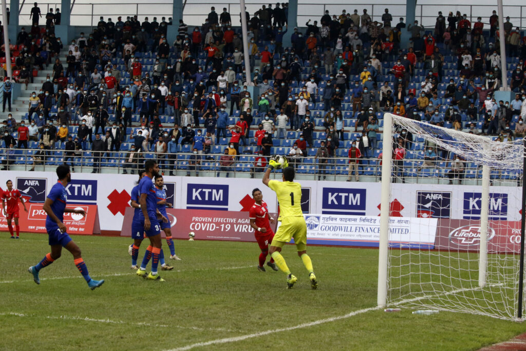 साफ फुटबल : उपाधिका लागि आज नेपाल भारतसँग भिड्दै