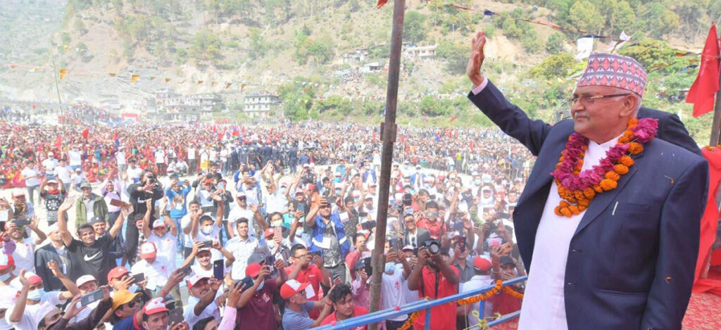 सरकारले चुनाव सार्न खोज्यो : केपी ओली