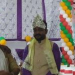 नवनियुक्त वनमन्त्री यादवलाई गृहनगरमा चाँदीको मुकुट र ५१ किलोको माला लगाएर स्वागत