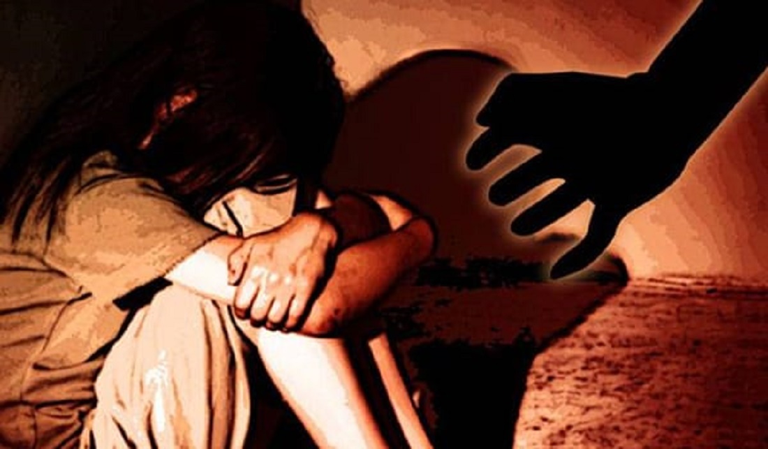 बाजुरामा आफन्तबाटै एकल महिलामाथि करणी पछि कुटपिट