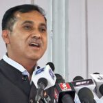 गगन प्रधानमन्त्रीको रूपमा अघि नसरे म सर्छु : विश्वप्रकाश शर्मा