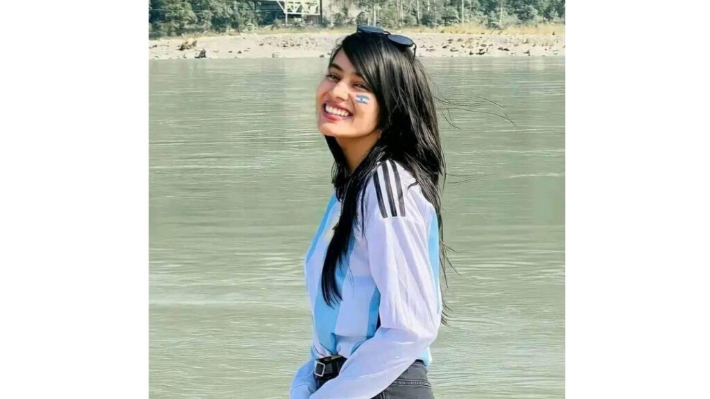 आज सपना देखे अनौठो…(कविता)