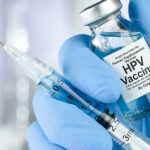 आजदेखी पाठेघरको मुखको क्यान्सरविरुद्धको खोप लगाइँदै