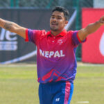 दोस्रो बलमै करणले लिए सिंगापुरका कप्तानको विकेट