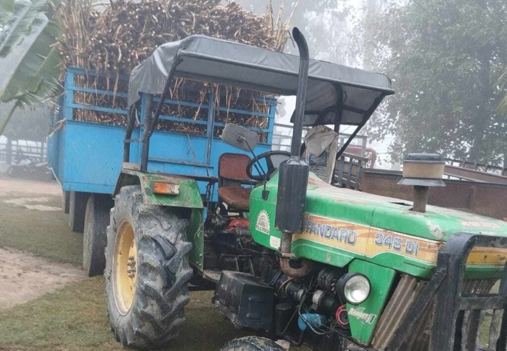 बेलौरीमा भारतबाट भित्र्याइदै गरेको उखु बरामद